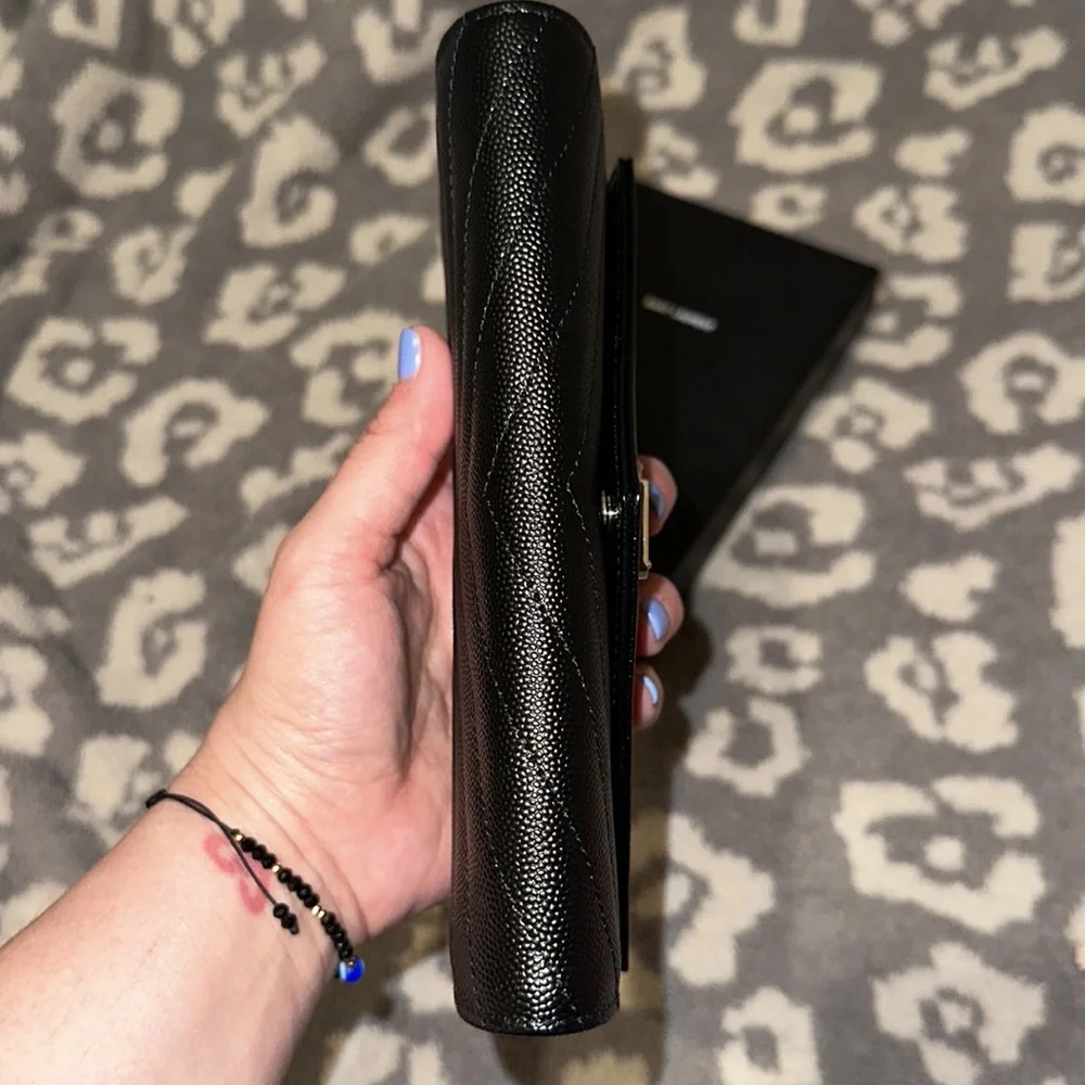 Authentic  Saint Laurent YSL Large Grain de Poudre Flap Wallet😍 New 😍 - Picture 10 of 17